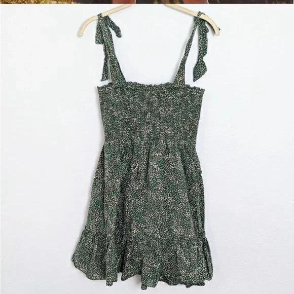 Sz L women Arie dress green  Floral Print Shirred Tie Shoulder Frill Trim Cami - Picture 4 of 6